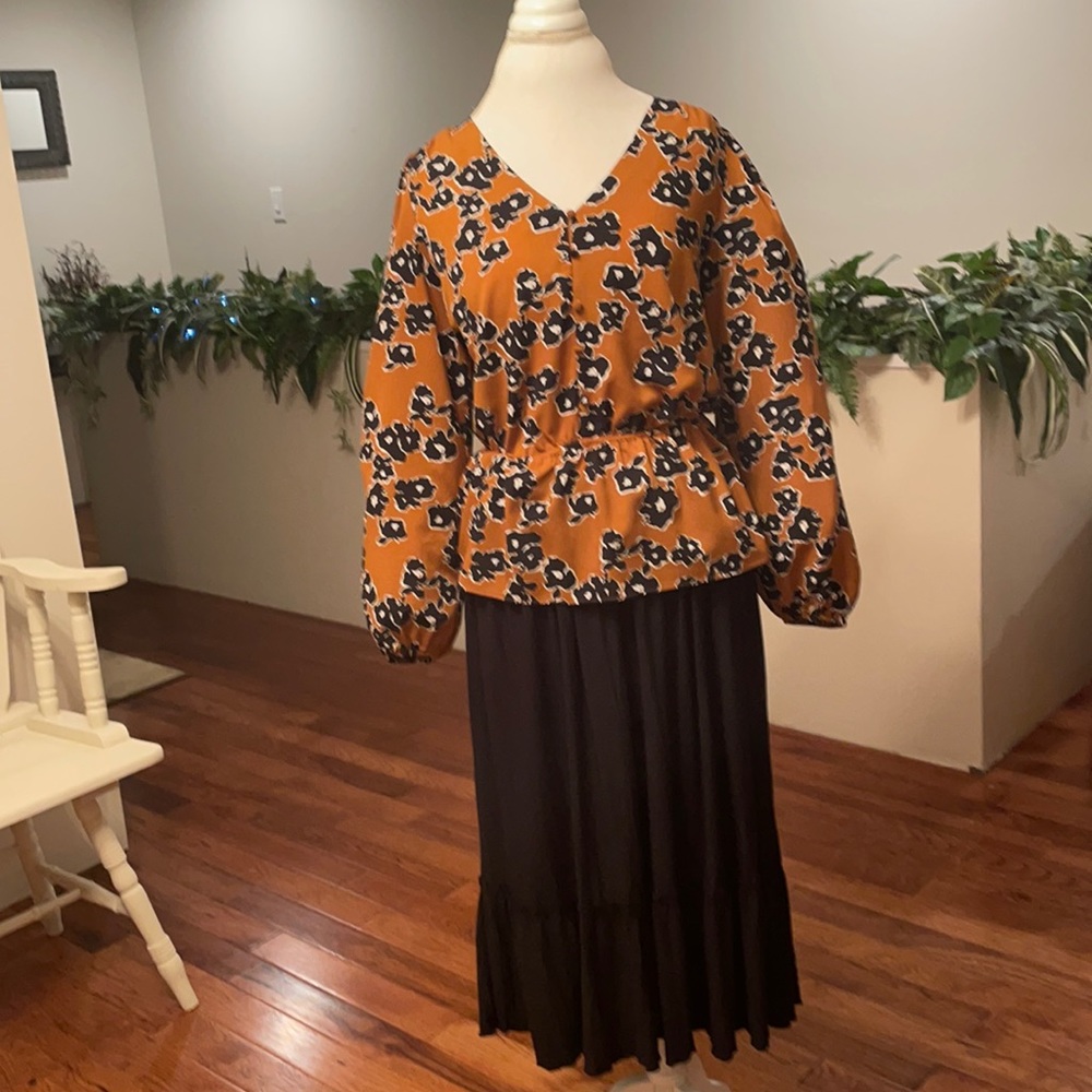 Nine West shirt